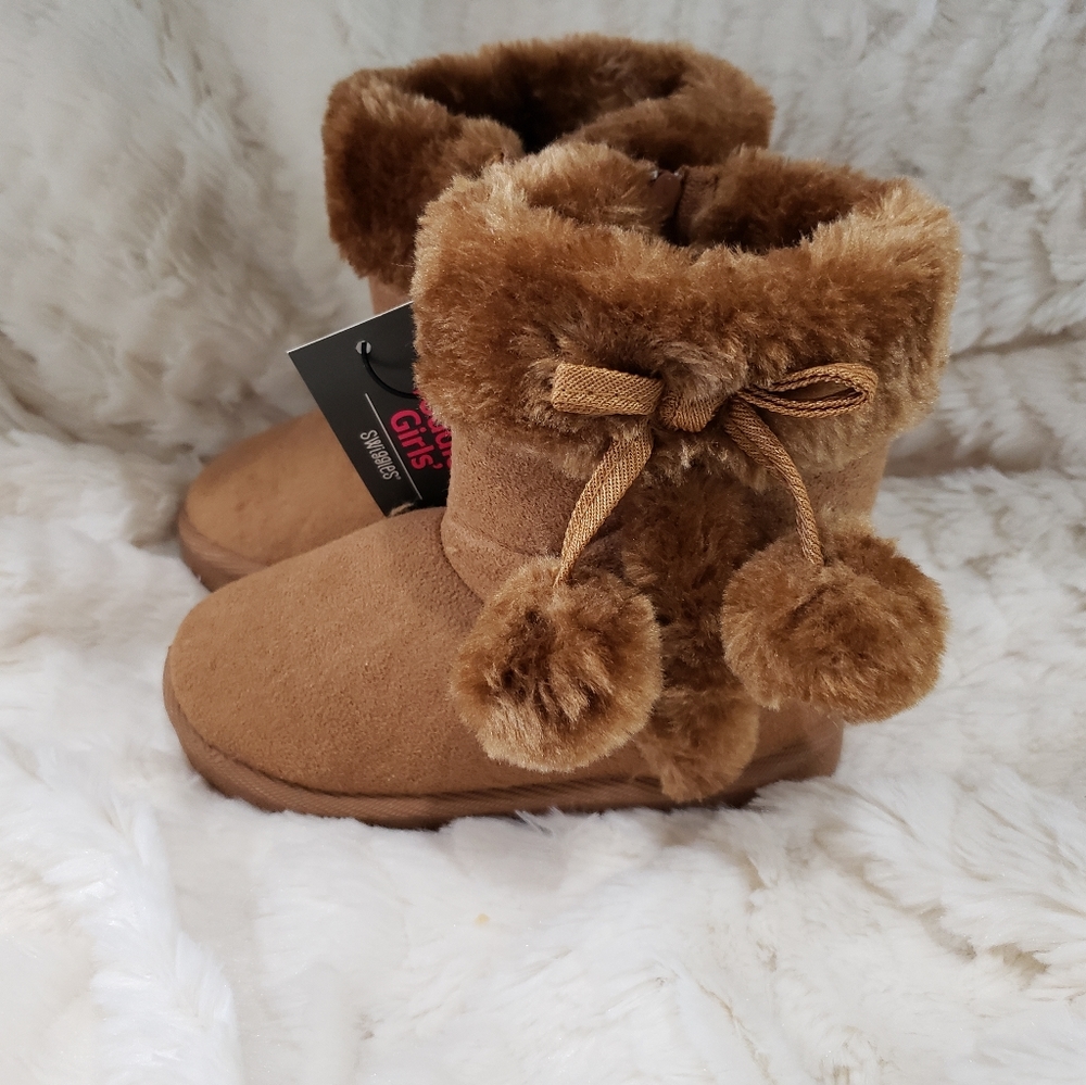 Toddler Girls' Swiggles Brown Faux Suede Boots NWT Size 5